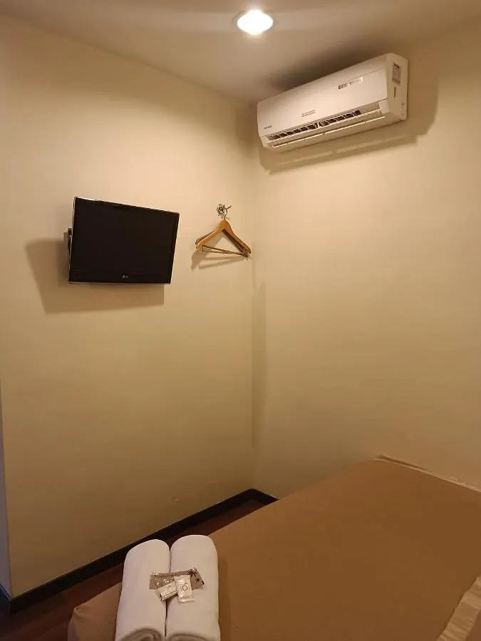 So Hotel George Town